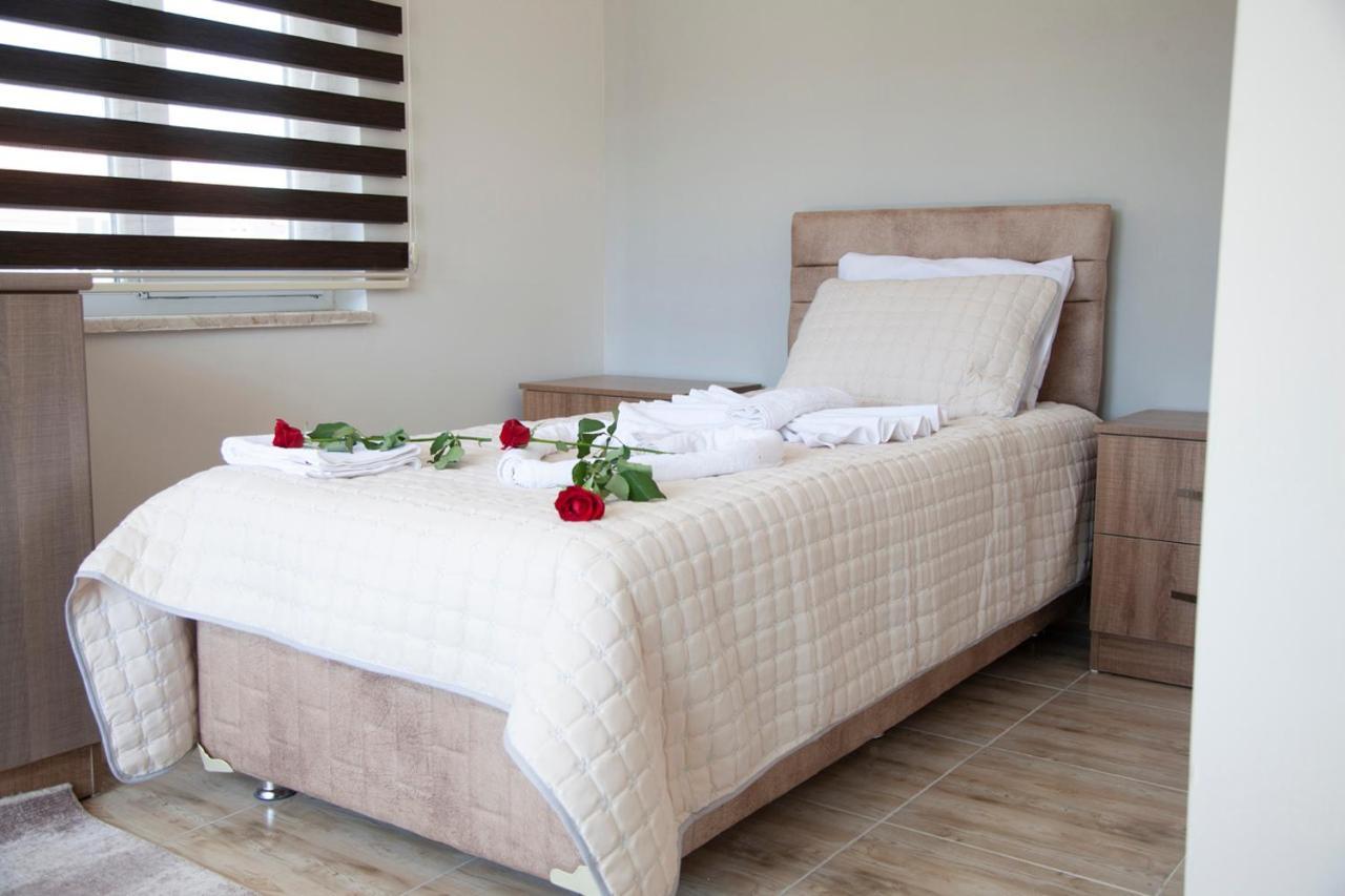 The Era Otel Gölhisar Екстериор снимка